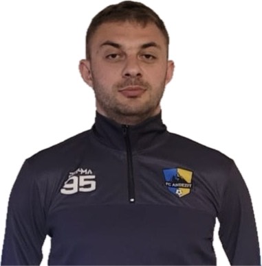 Yulii Vouchok (VD)